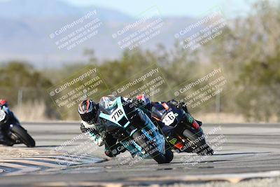 media/Dec-07-2025-CVMA (Sun) [[3e7d2de5dc]]/Race 12- Formula 40 MW and LW/